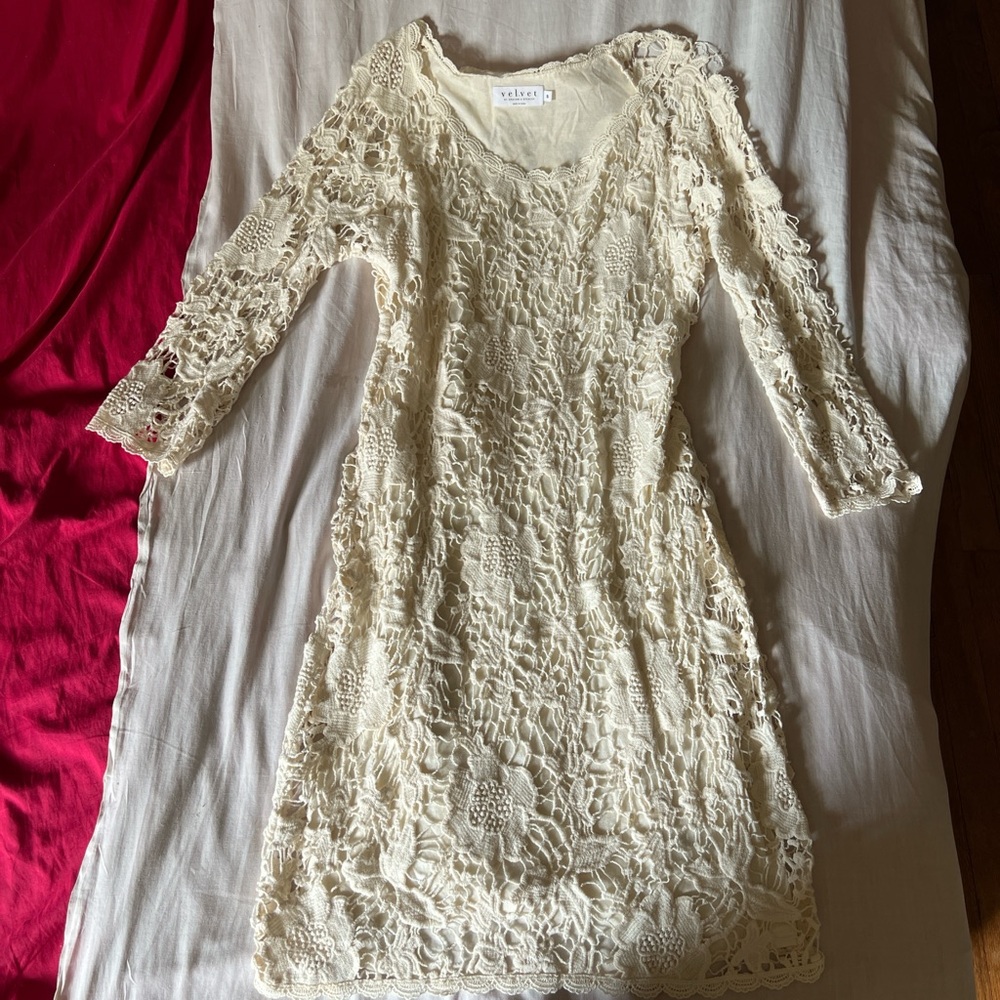 Floral lace dress size small